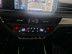 Hongqi HS5 2.0T Zhilian Qixiang four-wheel drive version - фото 11