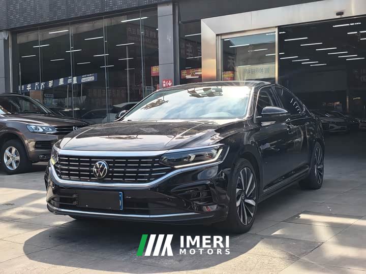 Volkswagen Passat 330TSI Elite Edition - автомобиль из Китая
