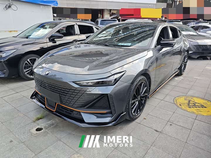 Changan UNI-V 1.5T Sport - автомобиль из Китая