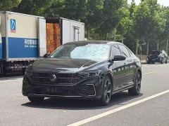 Volkswagen 380TSI Luxury Edition - фото 1