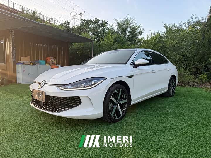 Volkswagen Lingdu L 280TSI DSG Hot Edition - автомобиль из Китая