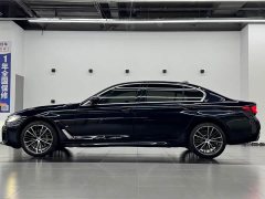 BMW 5 Series 530Li Leading M Sports Package - фото 12
