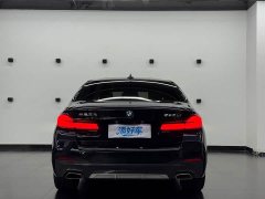 BMW 5 Series 530Li Leading M Sports Package - фото 14