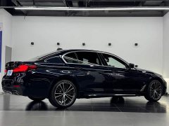 BMW 5 Series 530Li Leading M Sports Package - фото 15