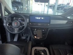 Hongqi HQ9 PHEV 2.0T AWD Business Edition - фото 10