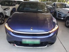 Baojun Xiangjing plug-in hybrid 140km luxury version - фото 3