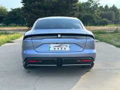 Yangwang U7 PHEV 5-Seat Luxury Edition - фото 5