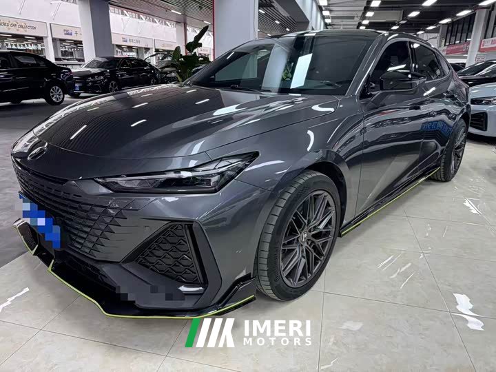Changan UNI-V 1.5T 500Bar premium sports - автомобиль из Китая