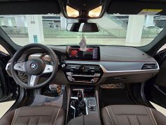 BMW 5 Series 530Li Leading M Sports Package - фото 3