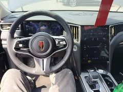 Hongqi HS7 PHEV 2.0T PHEV four-wheel drive Qichang version 6 seats - фото 11