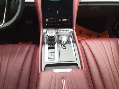 Hongqi H5 2.0T Automatic Intelligent Connected Flag Edition - фото 14