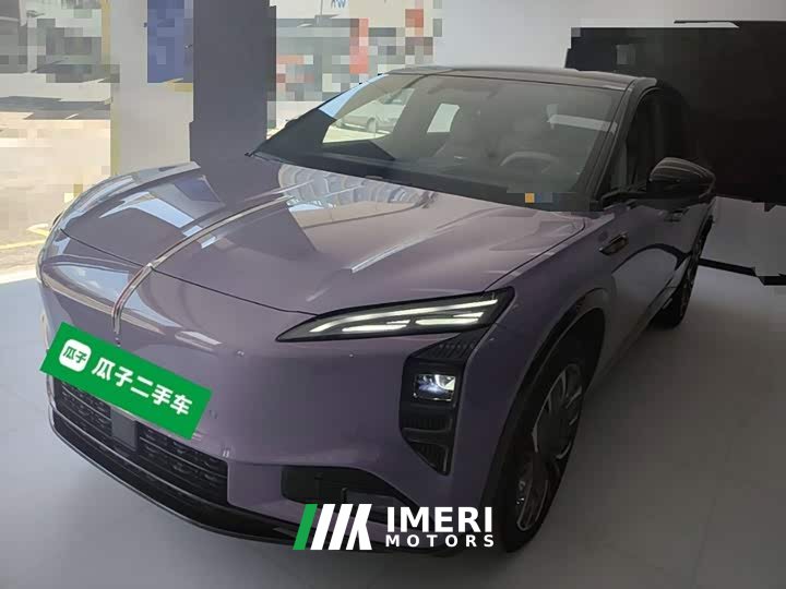 Hongqi Tiangong 08 680 Ultra four-wheel drive version - автомобиль из Китая