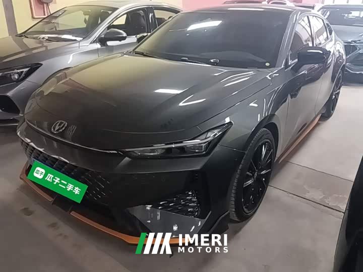 Changan UNI-V 2024 1.5T noble sports - автомобиль из Китая