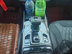 Hongqi HS5 2022 Facelift 2.0T Zhilian Qixiang Edition - фото 16