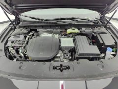 Hongqi H5 PHEV 130 Super Hybrid Edition - фото 10