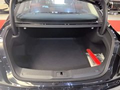 Hongqi H5 PHEV 170 Ultra Hybrid Edition - фото 19