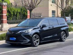Toyota SIENNA 2.5LPHEV Premium Edition - фото 1