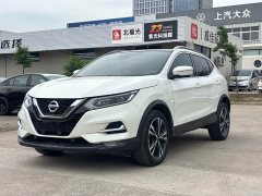 Nissan 2.0L CVT XV PremLuxury Edition - фото 1