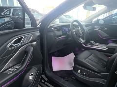Hongqi HS7 PHEV 2.0T PHEV four-wheel drive Qichang version 6 seats - фото 16