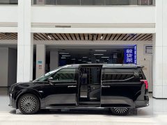 Zeekr 009 2024 six-seat executive version four-wheel drive 108kWh - фото 10