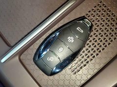 Hongqi EH7 2024 640 Pro AWD - фото 9
