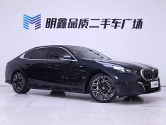 BMW 5 Series 530Li Exclusive M Sports Package - фото 5