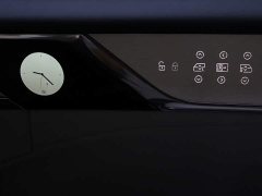 Volvo EM90 2025 Ultra six-seater - фото 18