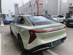 Hongqi EH7 600 Smart Select Edition - фото 11
