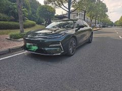 Geely Galaxy Star 8 130km EM-i Premium Edition - фото 1