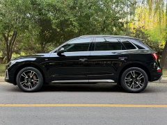 Audi Q5L 2024 40 TFSI Fashionable and Dynamic - фото 3