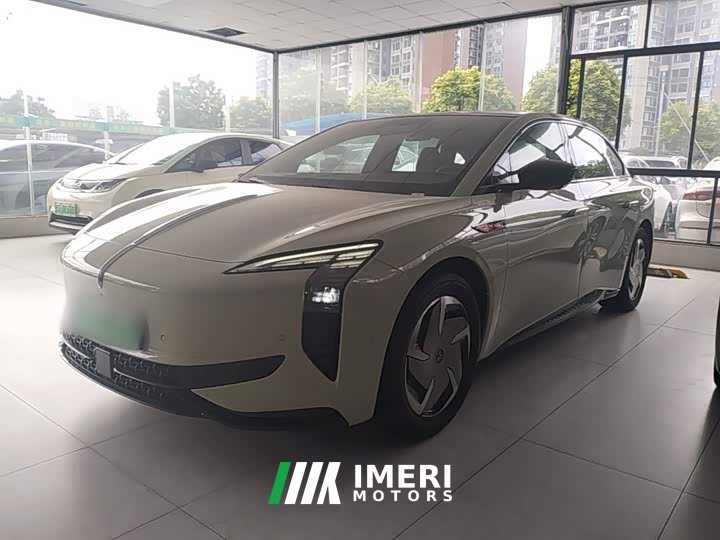 Hongqi EH7 2025 690 Smart Select Edition - автомобиль из Китая