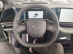 Hongqi EH7 2025 690 Smart Select Edition - фото 11