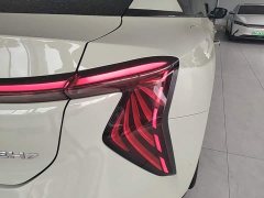 Hongqi EH7 2025 690 Smart Select Edition - фото 8