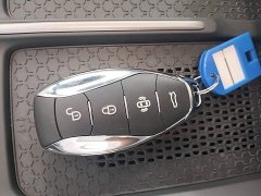 Hongqi EH7 2025 690 Smart Select Edition - фото 9