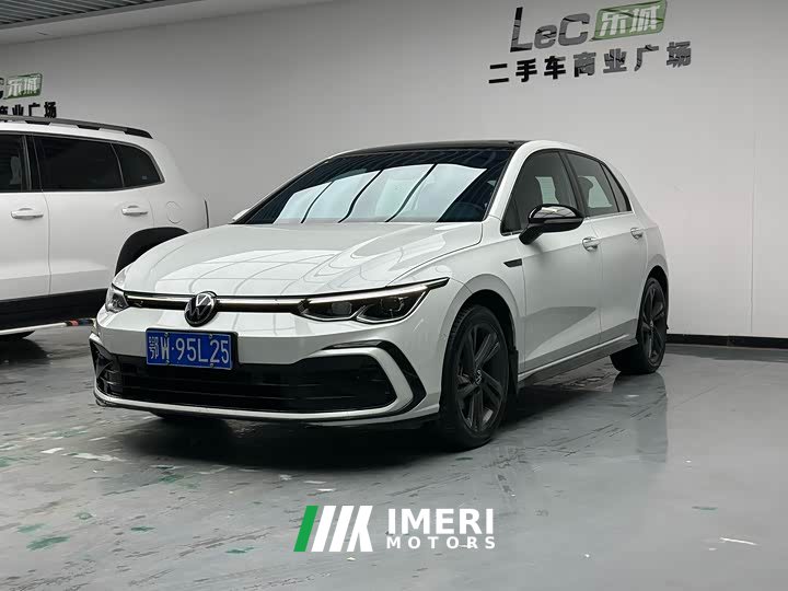 Volkswagen Golf facelift 280TSI DSG R-Line Lite - автомобиль из Китая