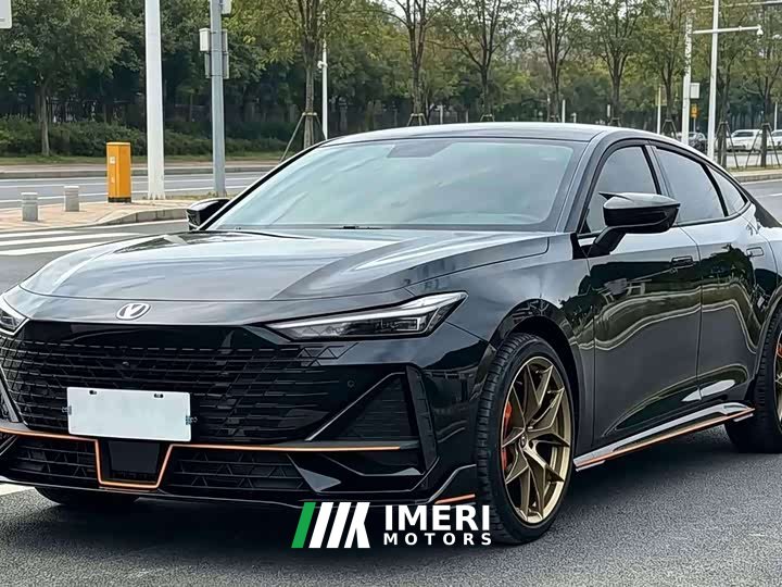 Changan UNI-V 1.5T Sport - автомобиль из Китая