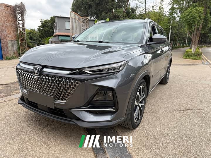 Changan X7 PLUS 1.5T automatic premium type 7 seats - автомобиль из Китая