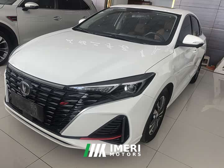 Changan Yidong Changxiang Edition PLUS Blue Whale NE 1.4T GDI DCT Distinguished Edition - автомобиль из Китая