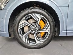 Audi e-tron 2021 50 quattro premium - фото 17