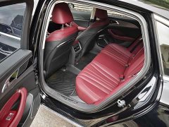 Hongqi H5 2.0T automatic smart connected flag version - фото 11