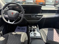 Hongqi HS5 2022 facelift 2.0T Zhilian Qixiang four-wheel drive version - фото 8