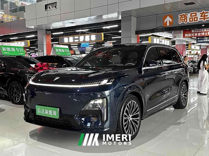 Deepal Dark blue S09 four-wheel drive Ultra high-end version