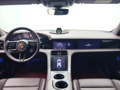 Porsche Taycan - фото 8