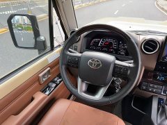 Toyota Land Cruiser (imported) LC71 4.0L automatic - фото 15