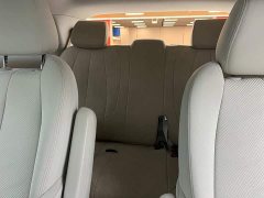 Buick GL8 Land Business Class 652T Comfort Edition - фото 9
