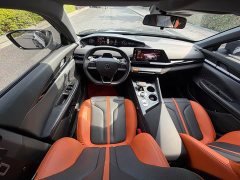 Changan UNI-V 1.5T noble sports - фото 10