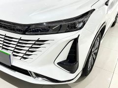 Changan CS75PLUS 2023 third generation 1.5T automatic premium - фото 3