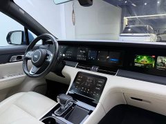 Li Auto Ideal ONE 2021 extended range 6-seater version - фото 9