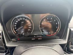 BMW 1 Series facelift 120i M Sports Night Edition - фото 9