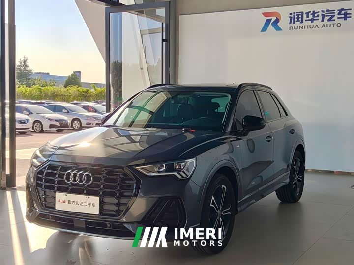 Audi Q3 40 TFSI Fashionable and Dynamic - автомобиль из Китая